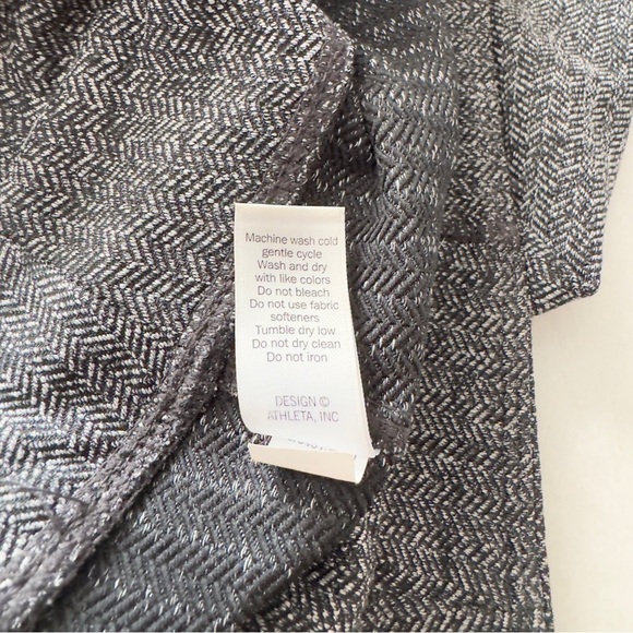 Athleta High Waist, Metro Herringbone Leggings Size Meduim - Picture 12 of 12